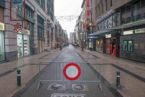 Rue Neuve trancada - Receita de Viagem